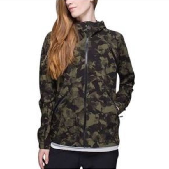 Lululemon Camo Rise and Shine Jacket - Picture 1 of 15